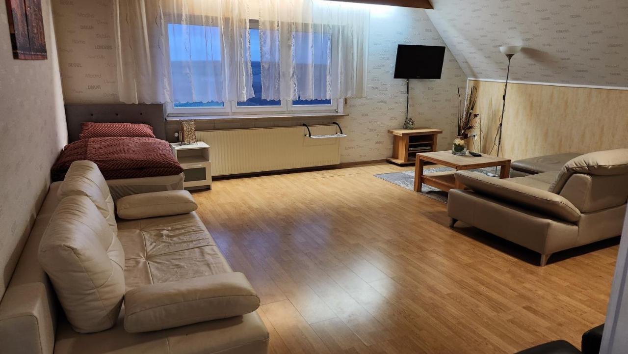 Monteurwohnung Ha-Wei -90 M2 Hangen-Weisheim Extérieur photo